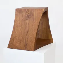 Beistelltisch oder Hocker b7