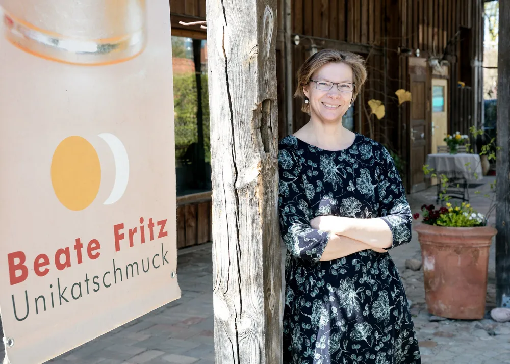 Portrait mit Banner